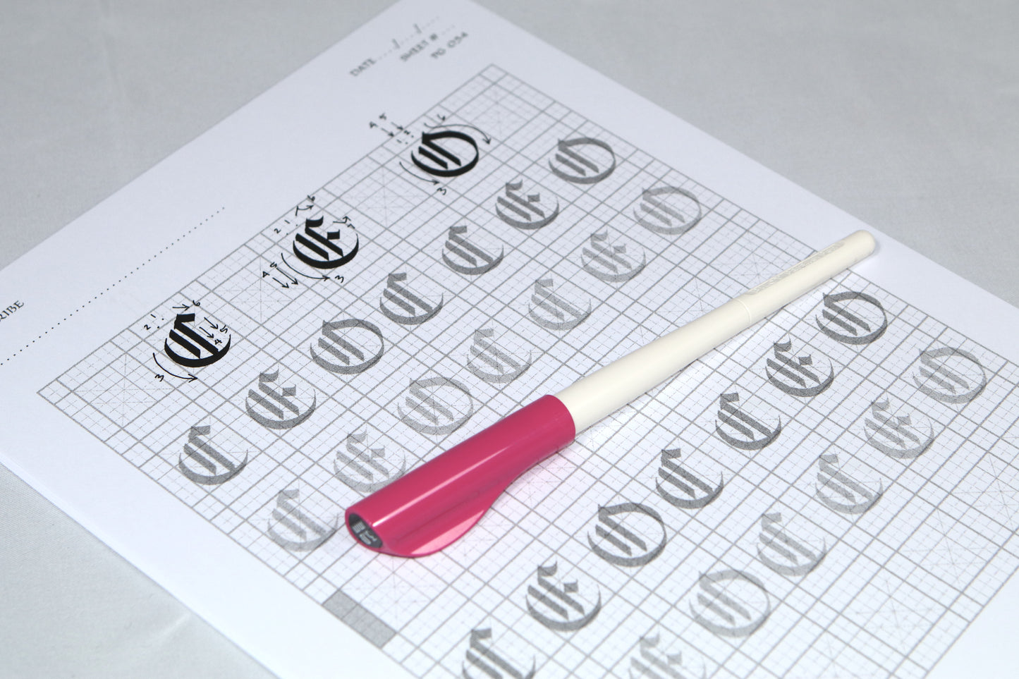 PAScribe - Textualis Quadrata - Worksheets & Grids - Broad Edged