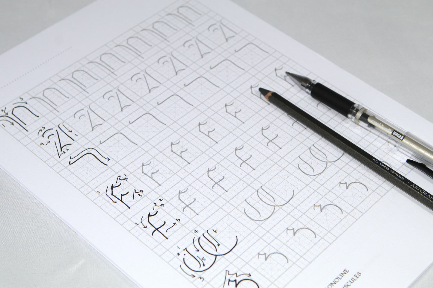 PAScribe - Textualis Quadrata - Worksheets & Grids - Monoline