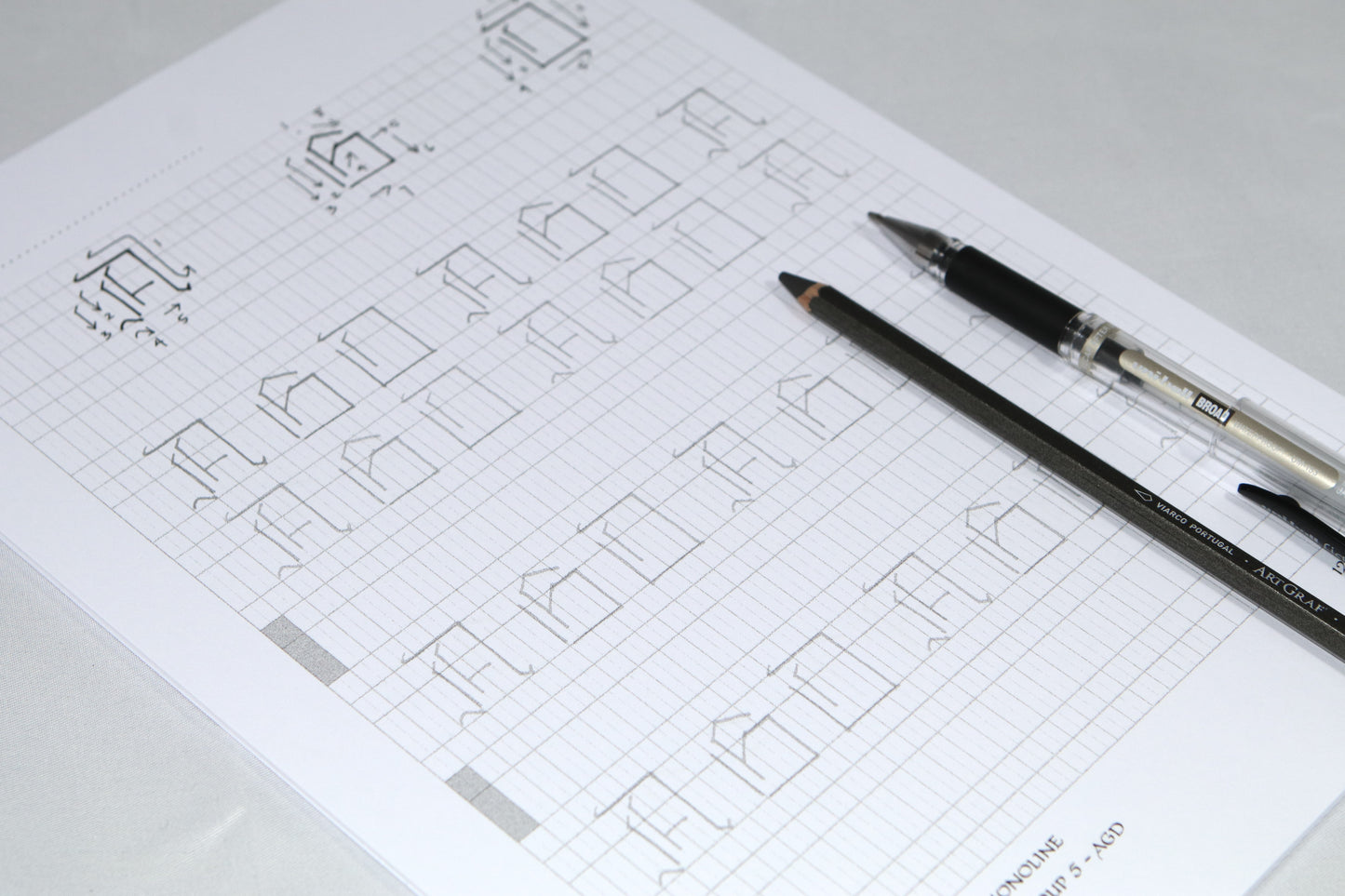PAScribe - Textualis Quadrata - Worksheets & Grids - Monoline