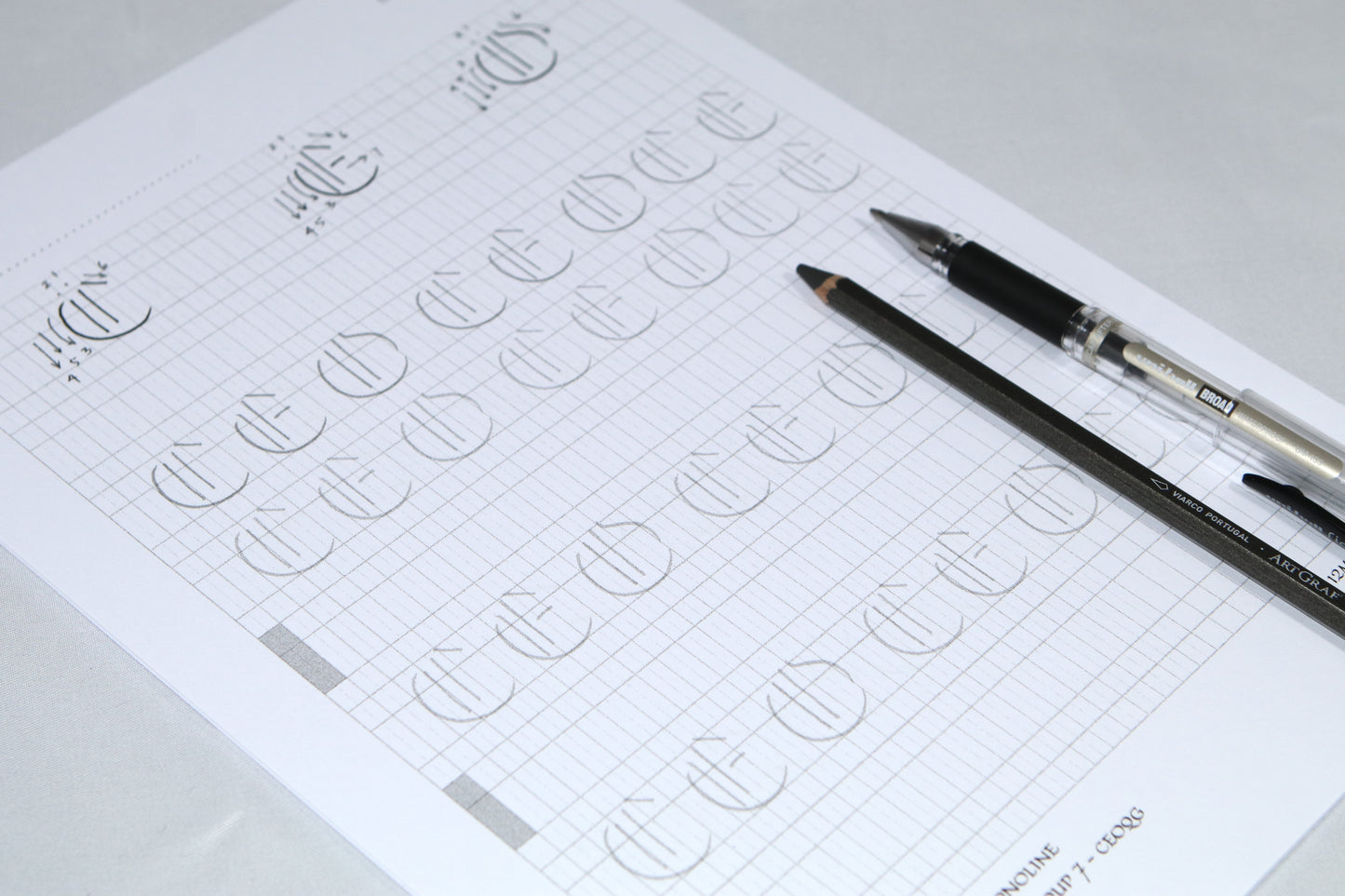 PAScribe - Textualis Quadrata - Worksheets & Grids - Monoline