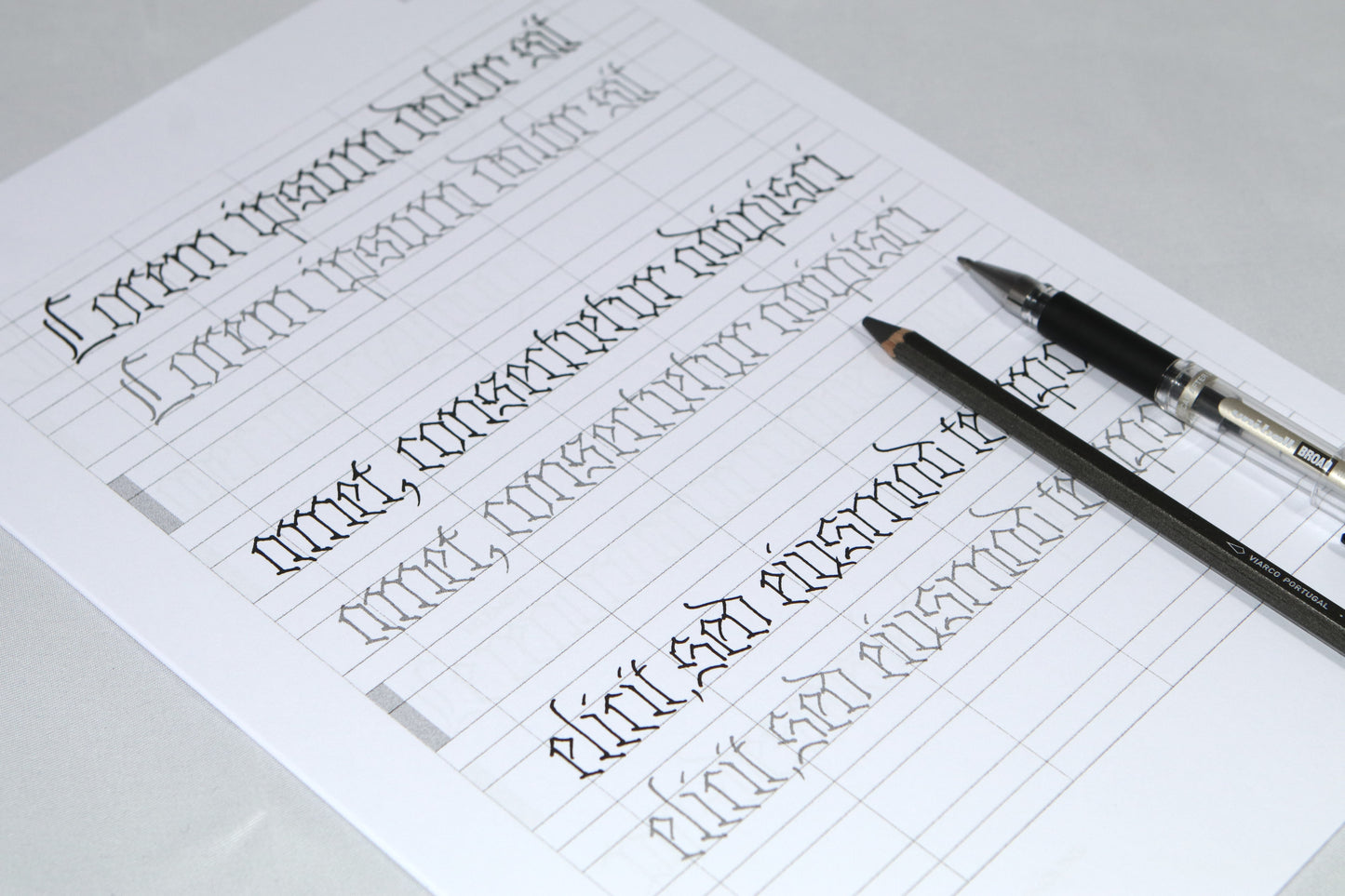 PAScribe - Textualis Quadrata - Worksheets & Grids - Monoline